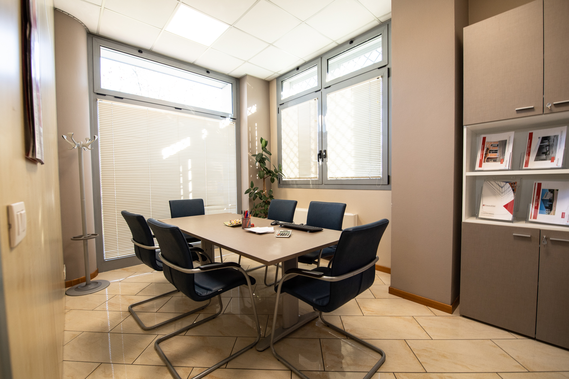 sala riunioni commerciale